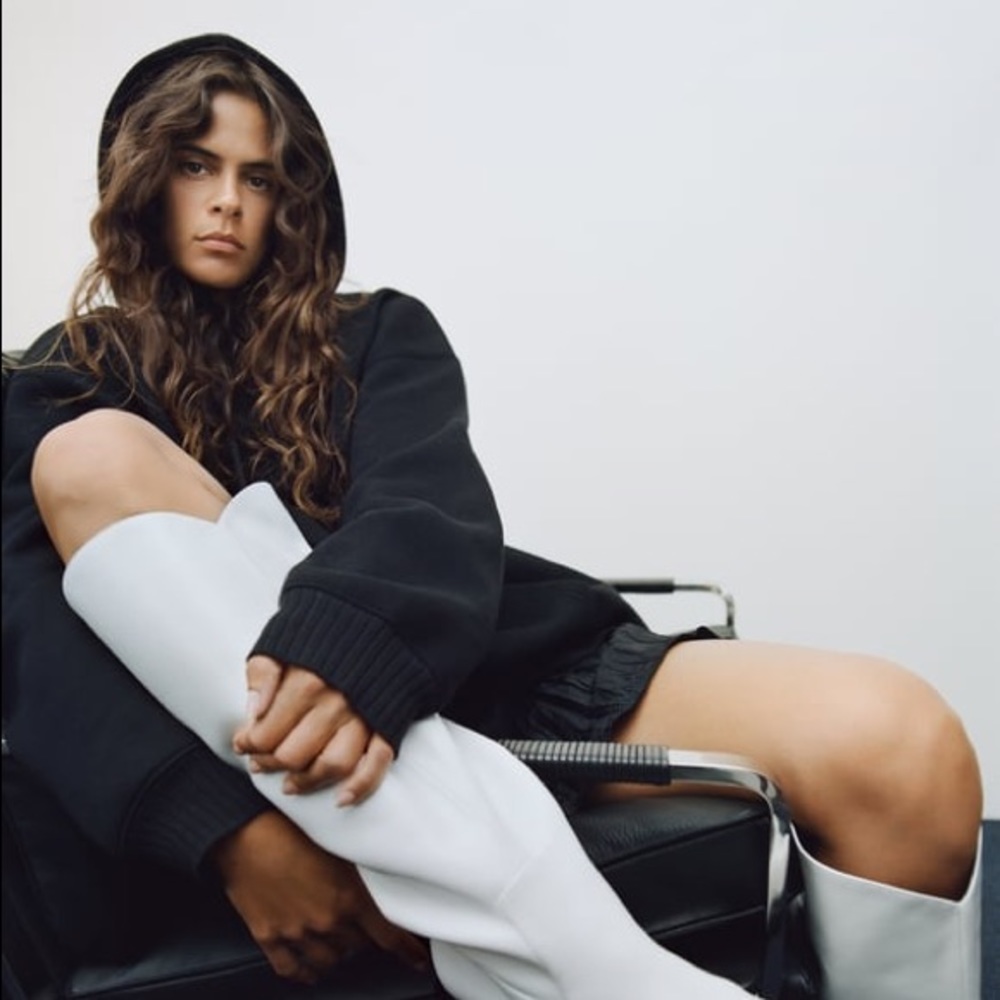 🍾NEW YEAR SALE🍾 Zara Oversized Hooded Sweatshirt